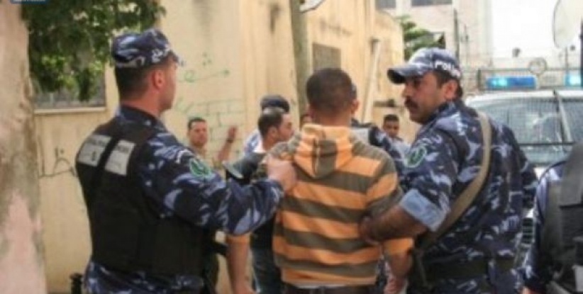 القبض على 4 متهمين بالشروع بالقتل بنابلس