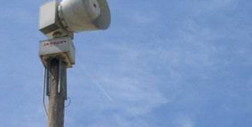 تفعيل صفارات الإنذار والجيش يقول 