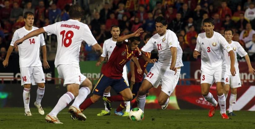 إسبانيا تهزم بيلاروسيا بصعوبة