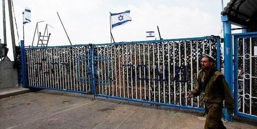 مصلحة سجون الاحتلال تفرض حظرًا على أسرى 