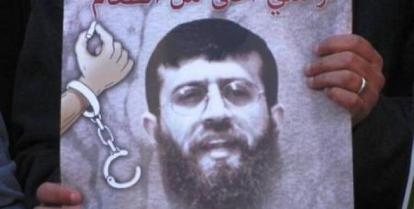 الأسير عدنان يدخل يومه الـ50 بالإضراب وفعالية تضامنية بلندن