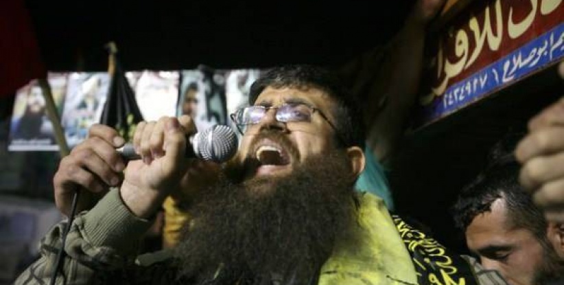 إذاعة الاحتلال: انتصار الشيخ خضر عدنان يمنع حربا في غزة