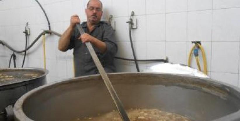 لماذا لقبت الخليل بـ