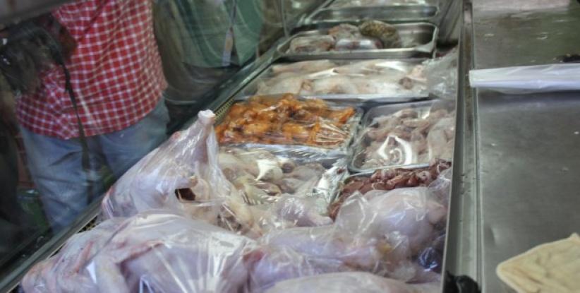 بيت لحم: إحالة ثلاثة تجار دواجن للنيابة العامة لمكافحة الجرائم الاقتصادية