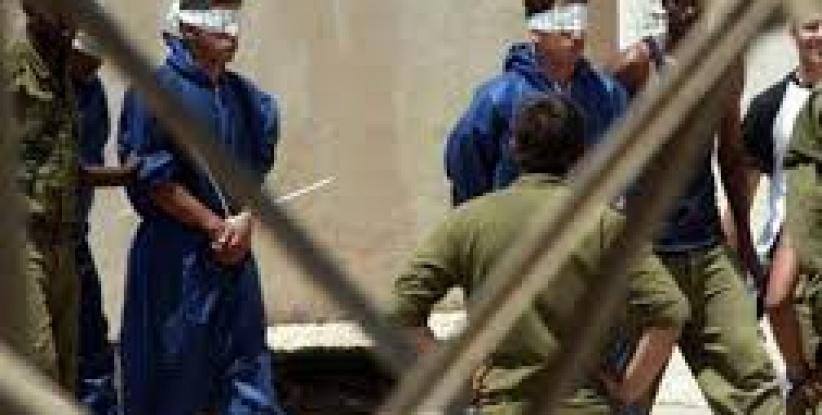 سلطات الاحتلال تجدد الاعتقال الإداري لـ30 أسيرا