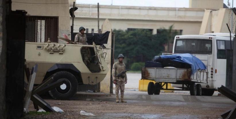 فتح معبر رفح وعبور أول حافلة