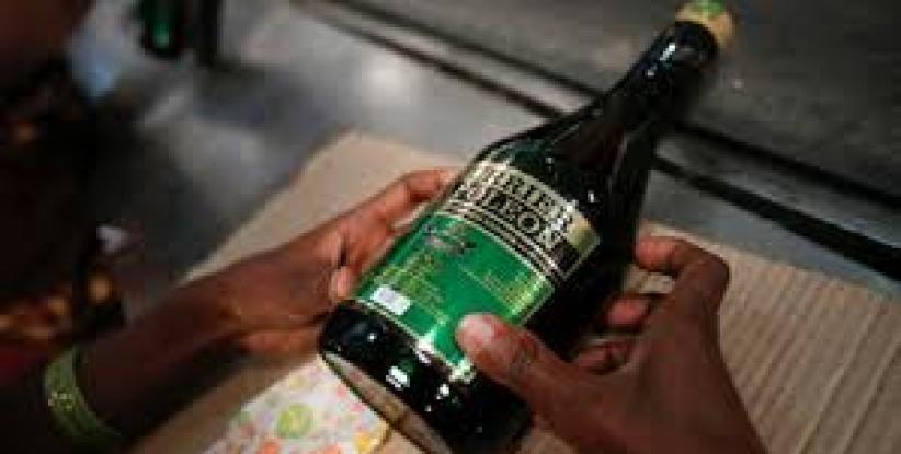 الهند.. حصيلة صرعى الكحول المغشوشة ترتفع إلى 90