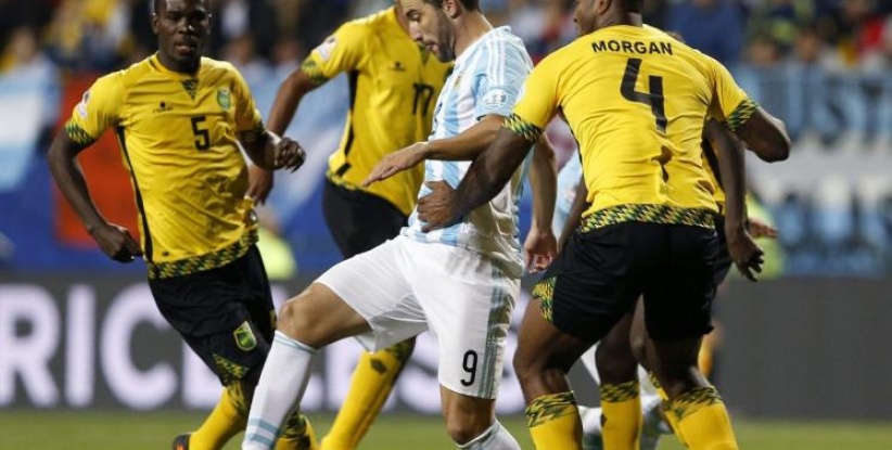 الأرجنتين تهزم جامايكا وتتأهل متصدرة لدور الثمانية بكوبا أميركا