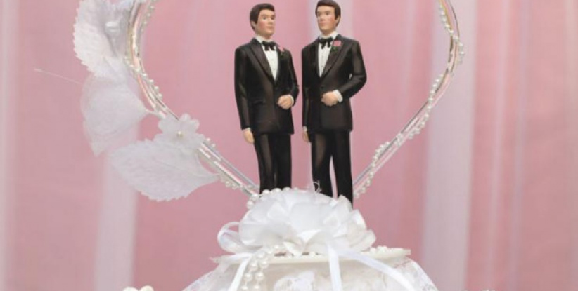 أمريكا تسمح قانونيا بزواج المثليين