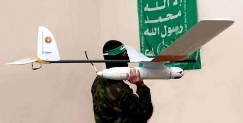 هآرتس تكشف تفاصيل طائرة حماس بدون طيار التي سقطت الخميس قرب غزة وتقول ان الجيش سيطر عليها تقنيا