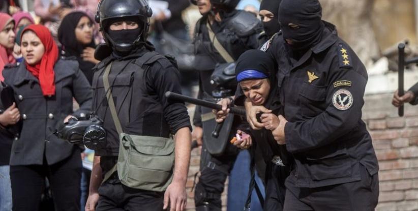 مؤتمر بلندن: النظام المصري يدفع للعنف