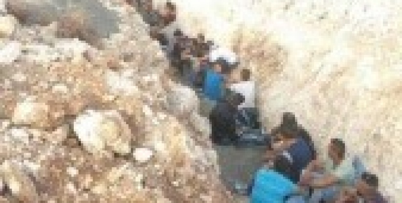الاحتلال يعتقل 120 عاملا شمال الضفة