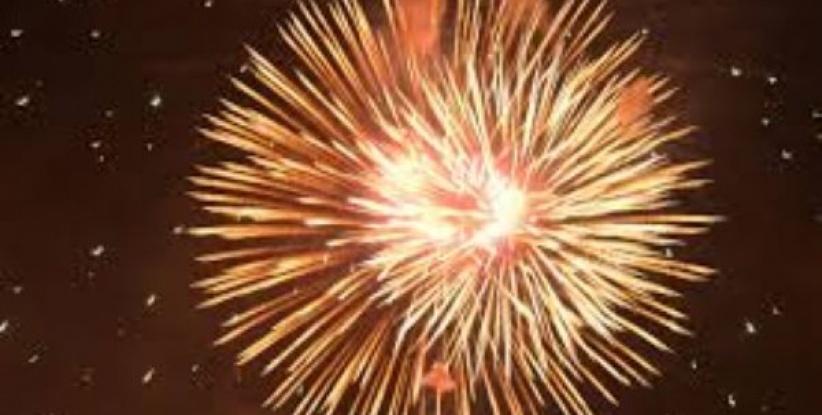 إصابة 13 مواطنا نتيجة استخدام الالعاب النارية بالضفة