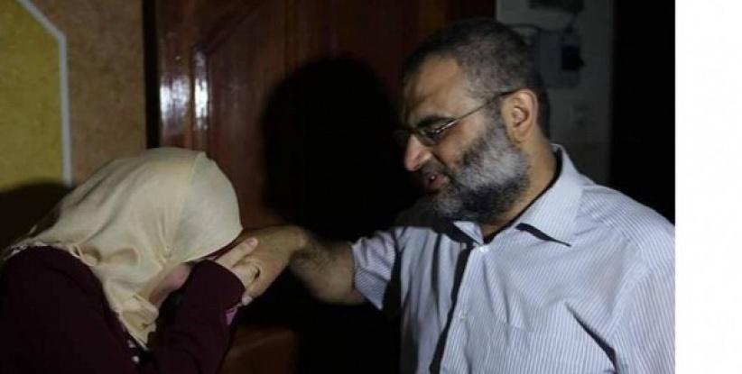 وصلتها النتائج الاولية عكسية .. دعاء الكحلوت تحصد المرتبة الاولى فى الفرع العلمى بقطاع غزة