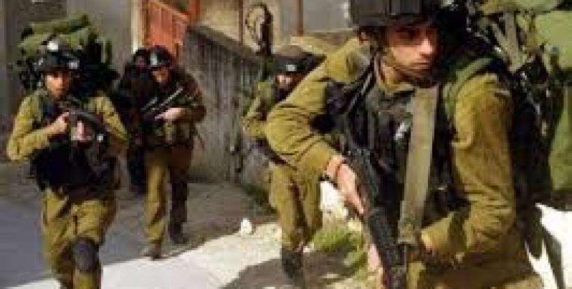 قوات الاحتلال تستولي على كاميرات مراقبة في عدة قرى شمال رام الله