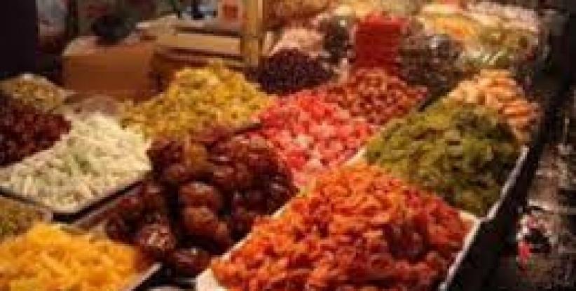 'الاقتصاد' تحيل 9 تجار للنيابة لعدم التزامهم بالتسعيرة الجديدة