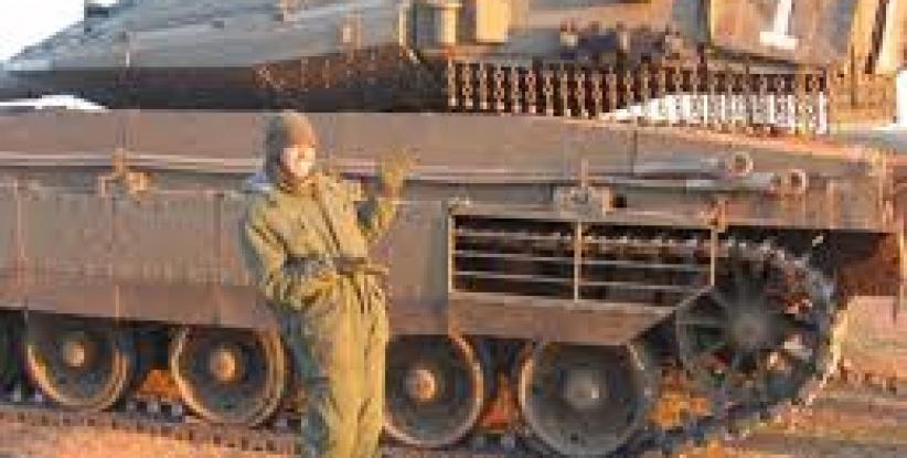 ضابط بالجيش تعطلت دبابته بالقطاع فوجد نفسه بمصحة نفسية