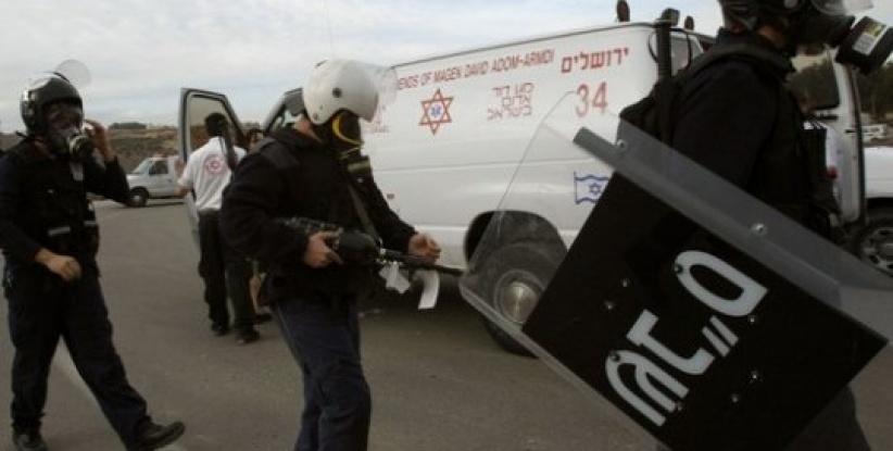 وحدة القمع تعتدي بالضرب على الأسير احمد سعدات