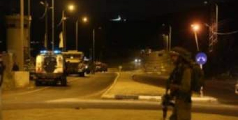 مصادر عبرية:إطلاق نار على مركبة مستوطنين قرب نابلس