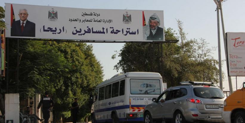 إضراب لخط استراحة أريحا الأحد للمطالبة بمنع التعديات عليهم