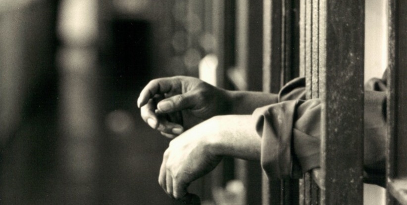 بالأسماء.. قوات الاحتلال تصدر أوامر اعتقال إداري بحق (15) أسيراً