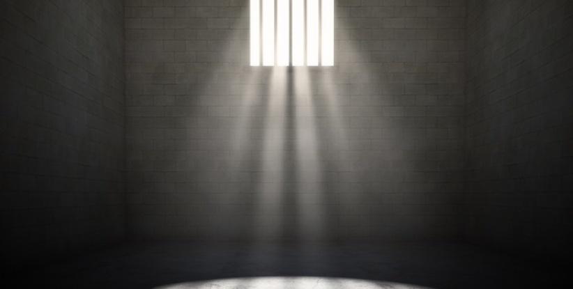 الاحتلال يفرض العزل على الأسير الشرقاوي لثلاثة أسابيع