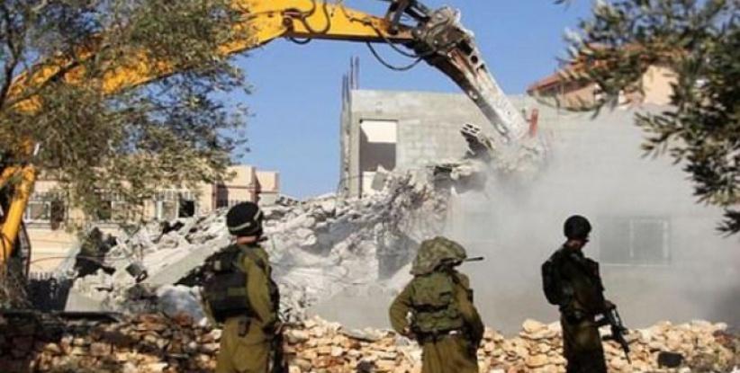 الاحتلال يأمر بهدم منزل المواطن محمد أبو جمل في القدس