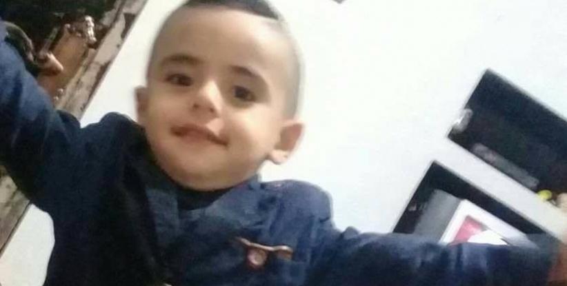 الشرطة لإذاعتنا: وفاة طفل عامين إثر حادث سير في بلدة الخضر جنوب بيت لحم