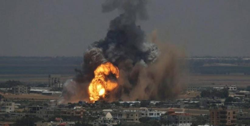 محدث | 7 شهداء في قصف الإحتلال لنفق جنوب قطاع غزة