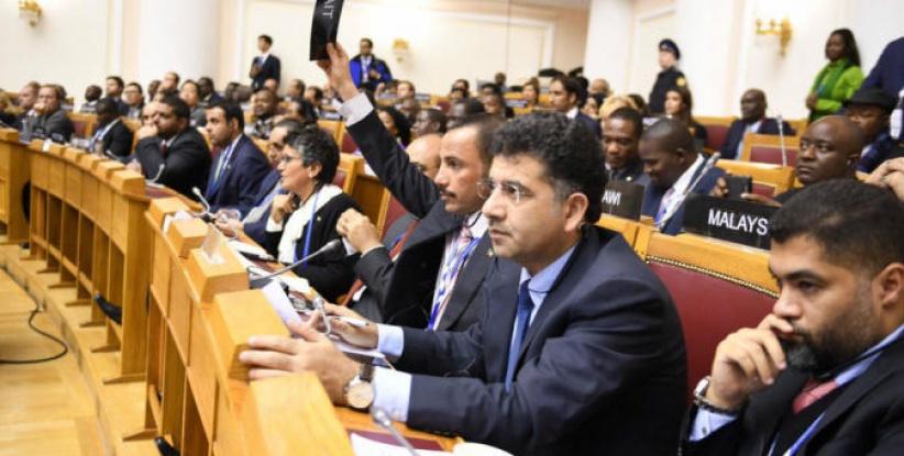 بالفيديو: رئيس مجلس الأمة الكويتي لوفد اسرائيلي: اخرجوا يا قتلة الأطفال