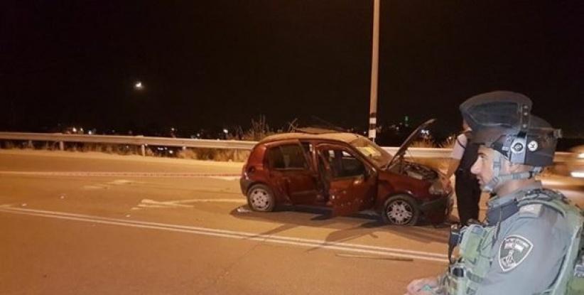 الاحتلال يعتقل مواطنا ً بعد اطلاق النار على مركبته في نعلين غرب رام الله ‏