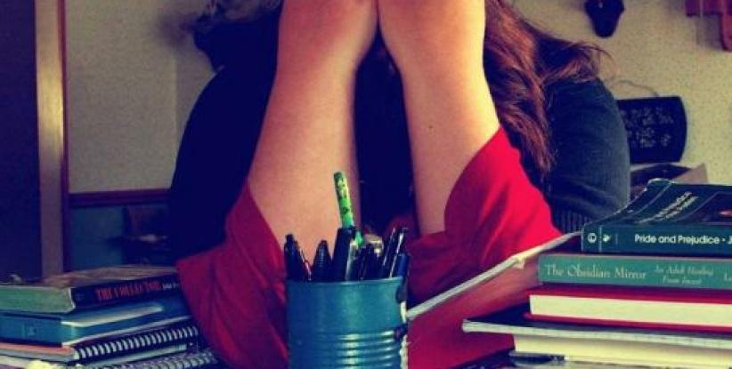 تحذير.. إشارات تؤكد ان عملك يضر بصحتك