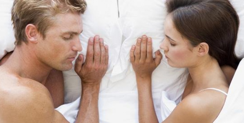 12 فرق في النوم ما بين المرأة والرجل