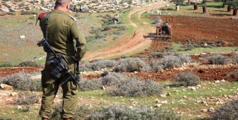 مستوطنون يستولون على خط مياه في الأغوار