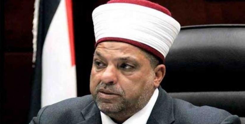 ادعيس: لن نتخلى عن موظفي الوزارة بغزة