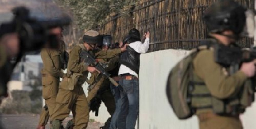 قلقيلية: اعتقال مواطن بزعم العثور على سكين بحوزته