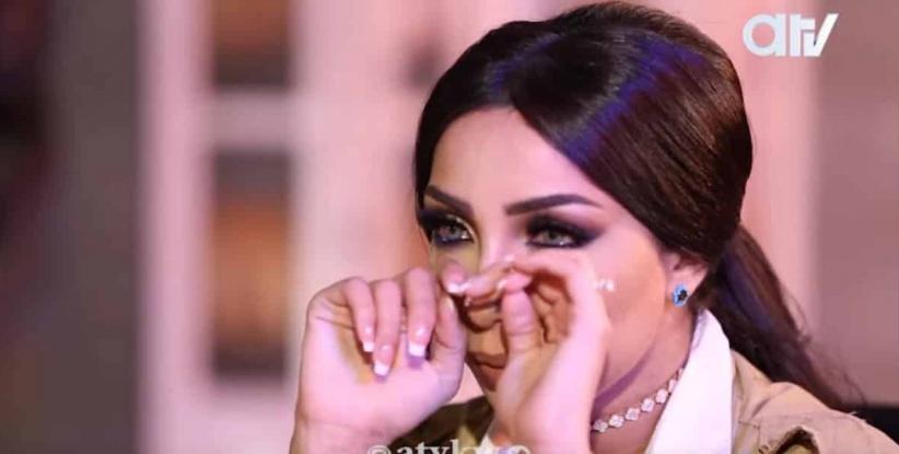 شاهد| دنيا بطمة تبكي بسبب حلا الترك في لقاء تليفزيوني
