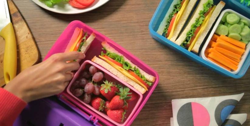 دراسة: تقديم المياه مع وجبات المدرسة يخفض معدل السمنة فى مرحلة الطفولة