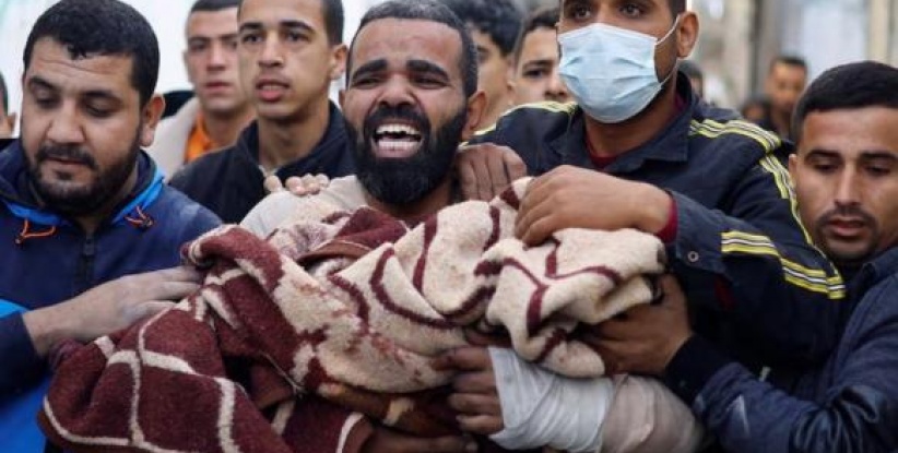 6 شهداء و35 جريحاً وصلوا مشافي غزة بـ24 ساعة