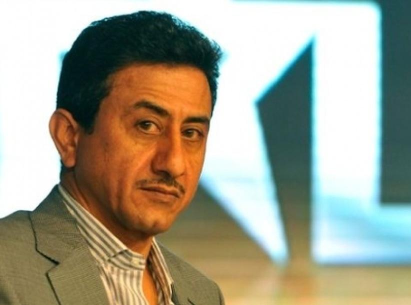 ناصر القصبي يلغي حسابه في 