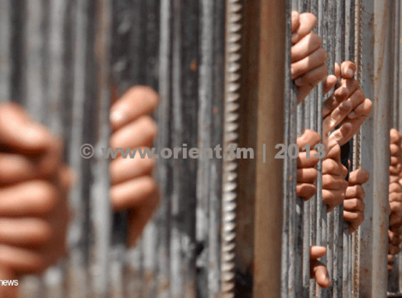 11 مصابا في حريق بسجن 