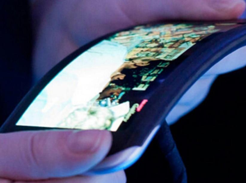 بالصور : “إل جي” تعلن رسميًا عن هاتفها المنحني “جي فلكس”