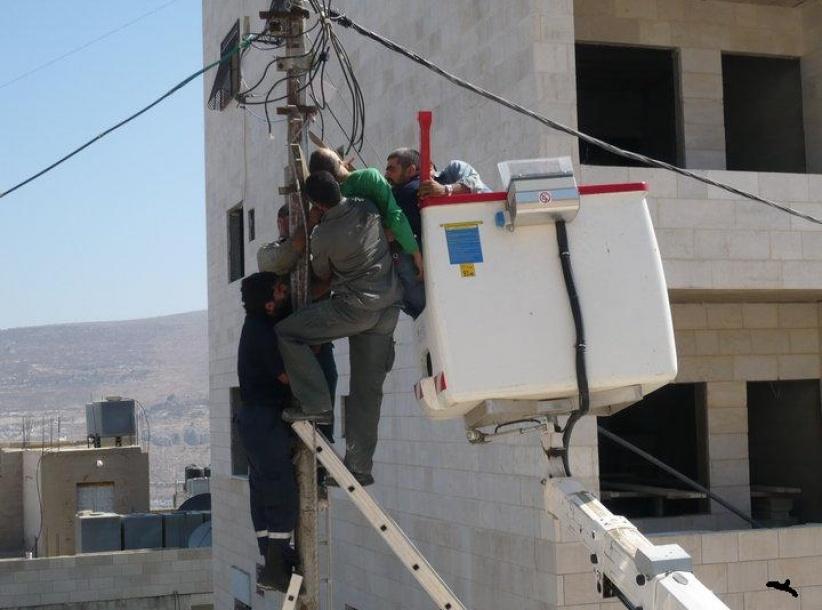 لجنة للتحقيق بوفاة عامل في 