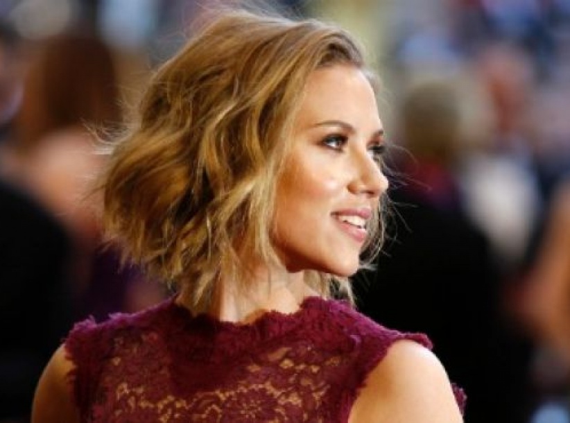 مصنع في مستوطنة إسرائيلية محور جدل بعد اعلان ترويجي للممثلة سكارليت يوهانسون