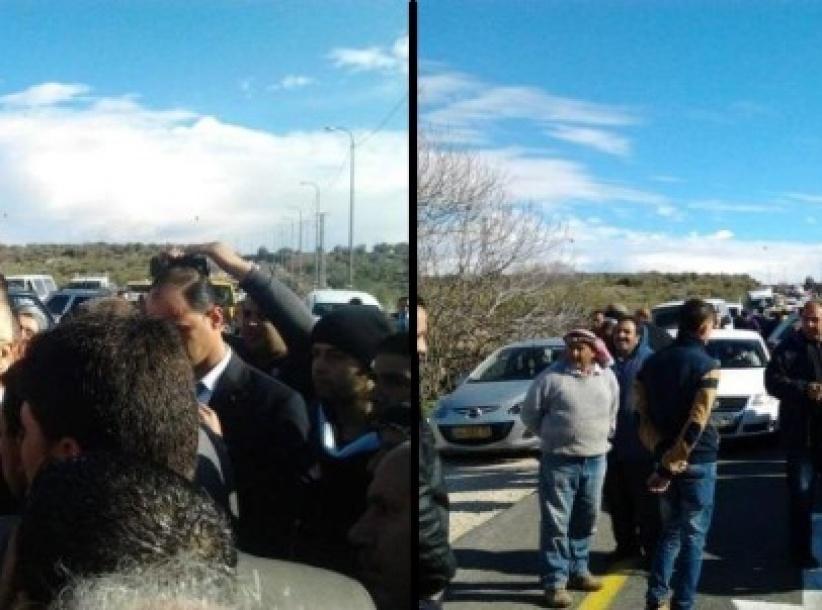 جنود الاحتلال يحتجزون موكب رئيس الوزراء