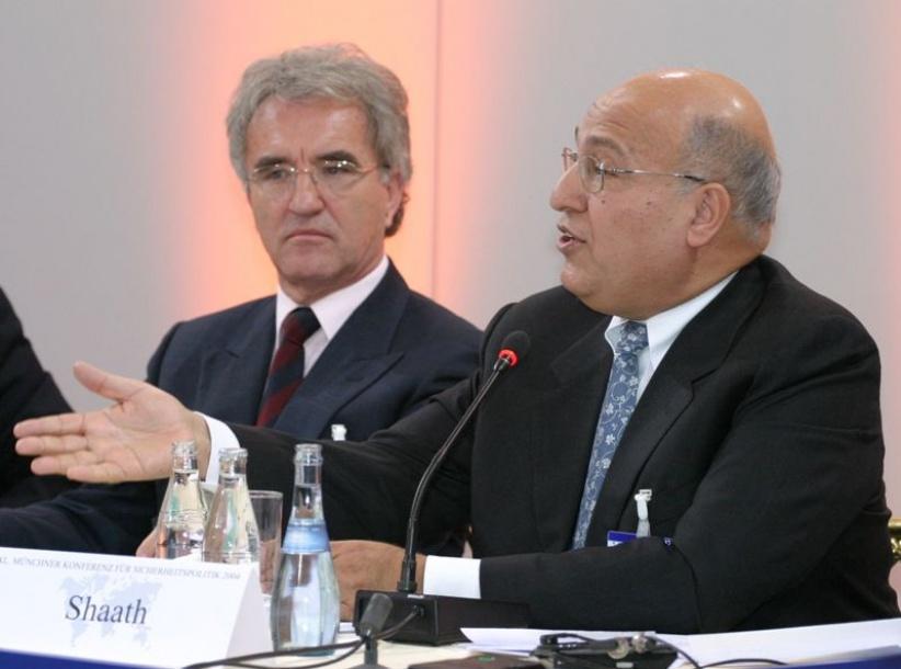 شعث يلقي محاضرة في جامعة تل أبيب