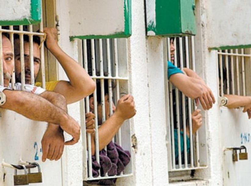 الصحة تحذر من إطعام الأسرى بالقوة