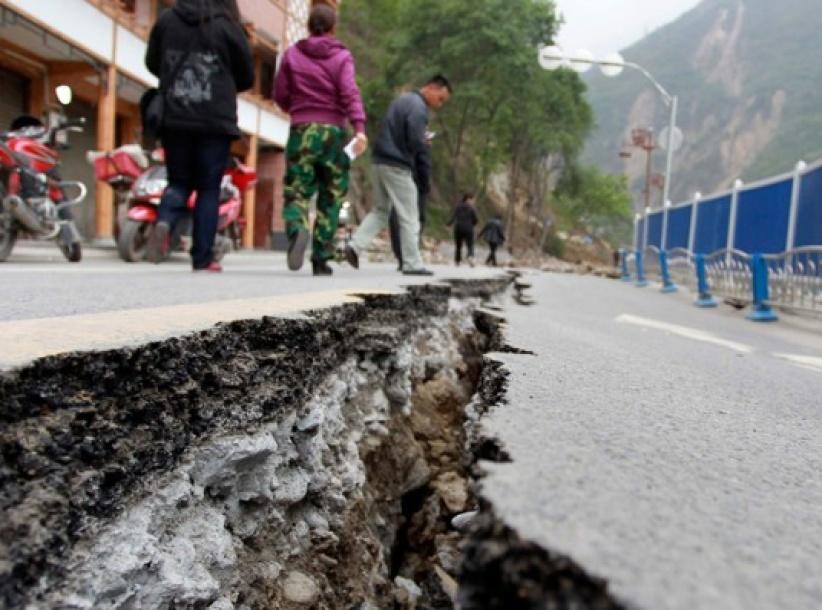 ارتفاع حصيلة ضحايا زلزال الصين الى 589 قتيلا