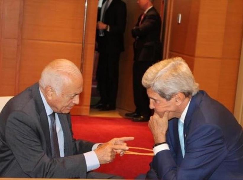 كيري في القاهرة ويلتقي أمين الجامعة العربية ومصر لن تتحالف ضد داعش