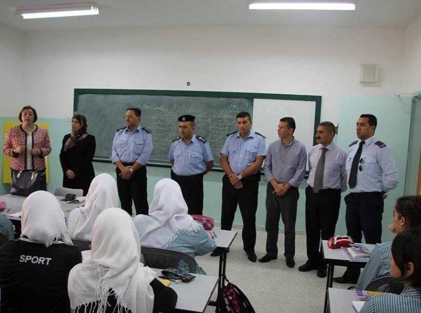 الشرطة والتربية والتعليم يفتتحان البرنامج التوعوي الخاص بطلبة المدارس في بيت لحم